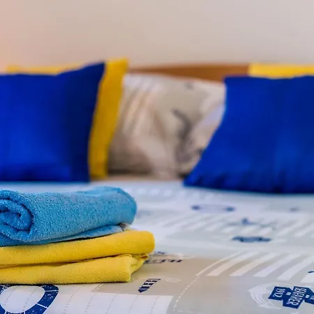 Apartment Small And Friendly Traditional Zaton (Dubrovnik-Neretva)