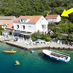 Apartman Small And Friendly Traditional *