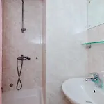 Small And Friendly Traditional Apartman