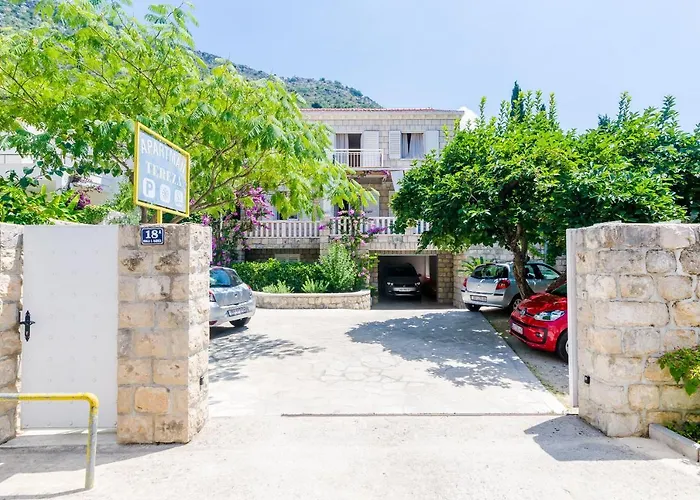 Small And Friendly Traditional * זאטון